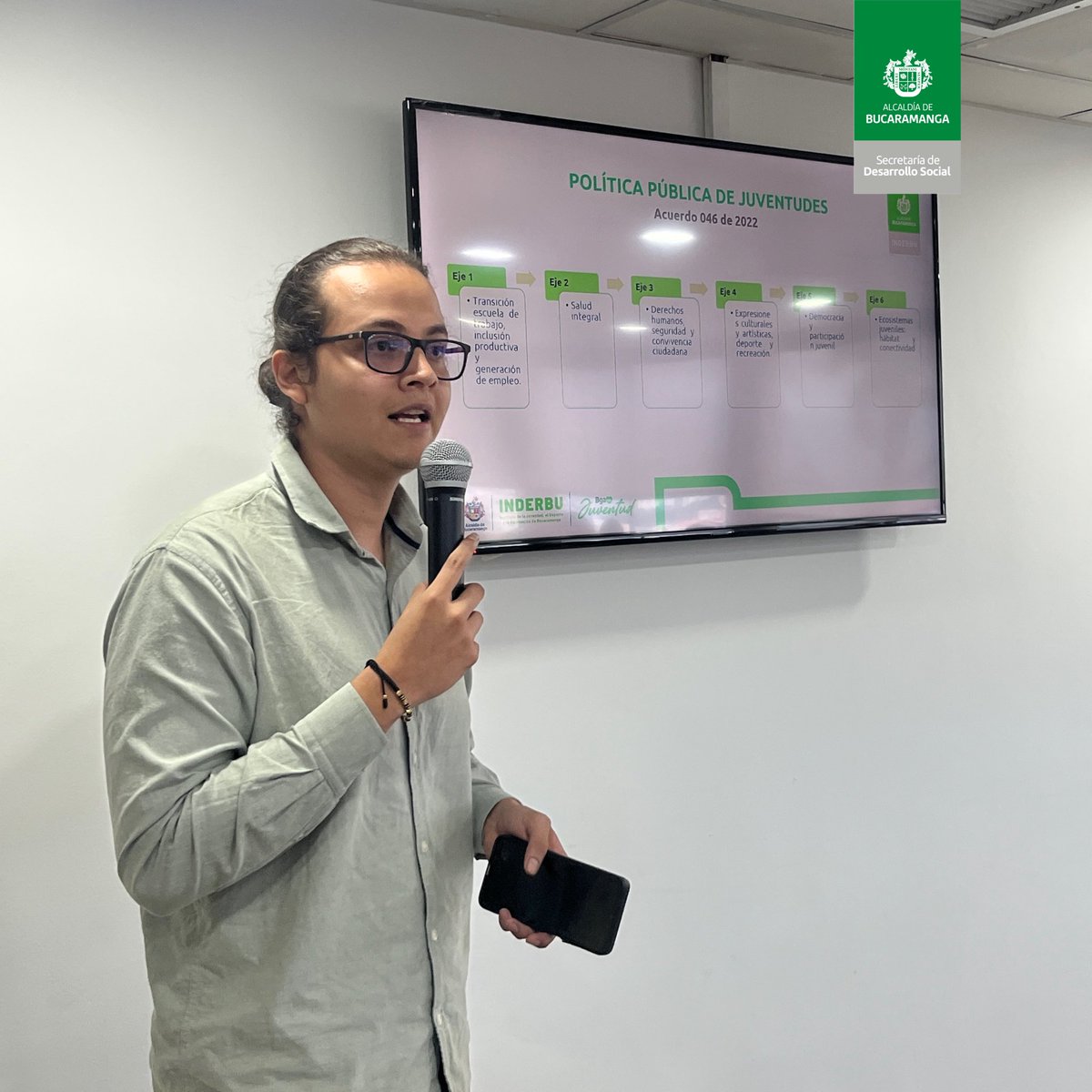 ¡✅Bucaramanga es joven! 

Realizamos el Consejo Municipal de Políticas Públicas de Juventud, junto al <a href="/inderbu/">INDERBU-BUCARAMANGA</a>, donde socializamos temas fundamentales como: 

✅Avances la participación ante el Consejo Municipal de Juventudes