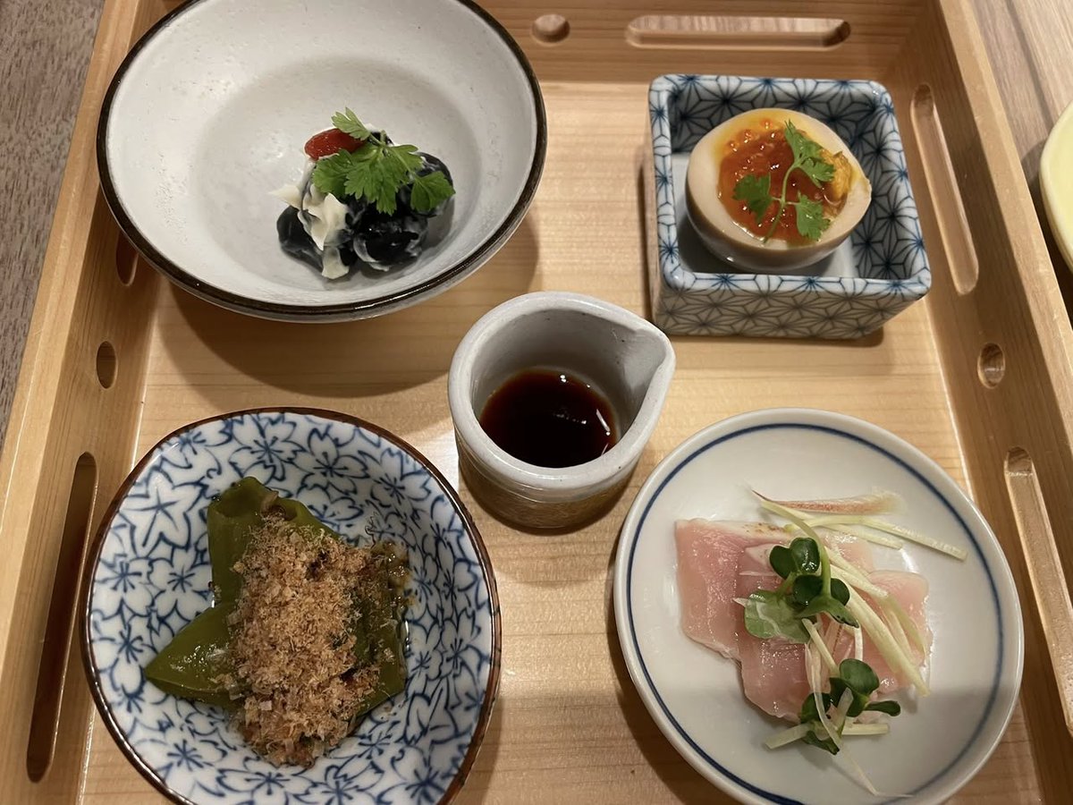 フィックでは定期的に飲み会を開催しています✨
気に合う仲間と楽しく飲める時間は最高ですね🎵