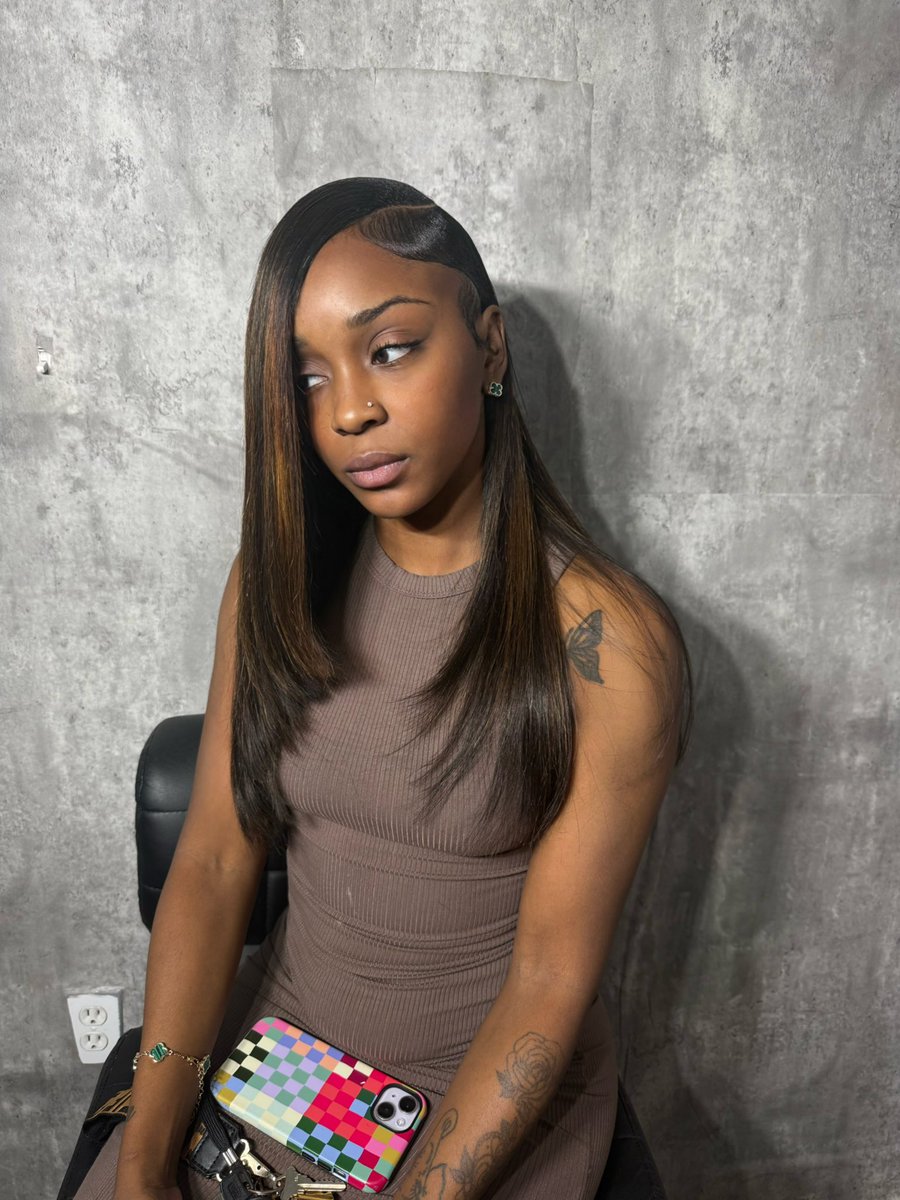 yfntony1's tweet photo. My leave -outs so tea 🔥🔥🔥🔥💕 #Viral #fyp #explore #MiaStylist #AtlHairstylist #Houstonhairstylist #Dallashairstylist #nychairstylist #Lahair #ftlauderdalehairstylist #lahairstylist #nychaustylist #famuhomecoming #fsuhairstylist #Famuhairstylist https://t.co/dbnsi1a7Gm
