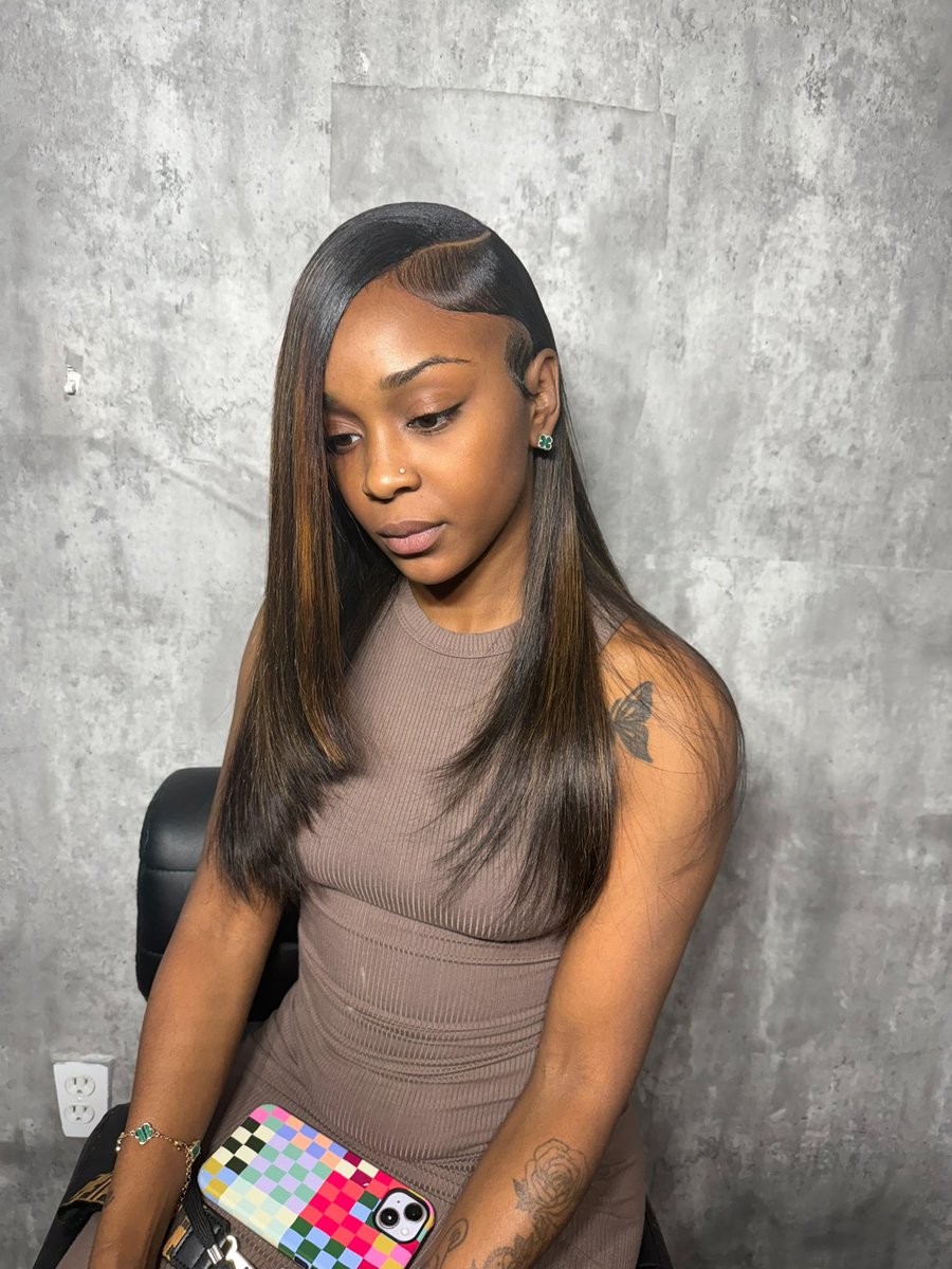 yfntony1's tweet photo. My leave -outs so tea 🔥🔥🔥🔥💕 #Viral #fyp #explore #MiaStylist #AtlHairstylist #Houstonhairstylist #Dallashairstylist #nychairstylist #Lahair #ftlauderdalehairstylist #lahairstylist #nychaustylist #famuhomecoming #fsuhairstylist #Famuhairstylist https://t.co/dbnsi1a7Gm