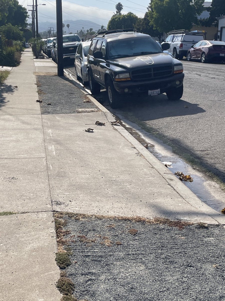 Anyone know what this is?

Water has been running down  the gutter on my street for hours. I finally walked over to see the source and it’s some type of device attached to the fire hydrant with a city of #SanDiego traffic cone next to it

Lot of wasted water 🙁