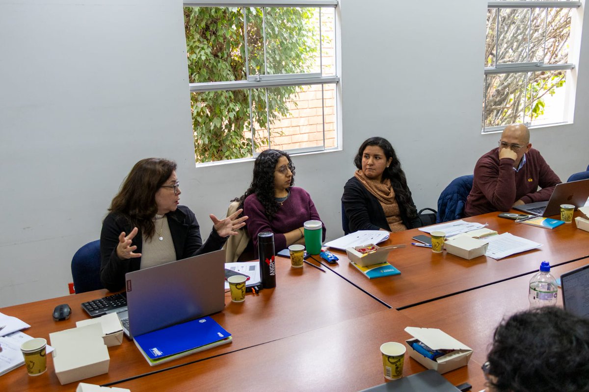 💡 Avanzamos en el Marco de Innovación Educativa.
Expertos de Perú y el mundo dialogaron sobre enfoques, prioridades y gobernanza para impulsar la educación del futuro.
#ConstruyamosJuntosElNuevoMarco