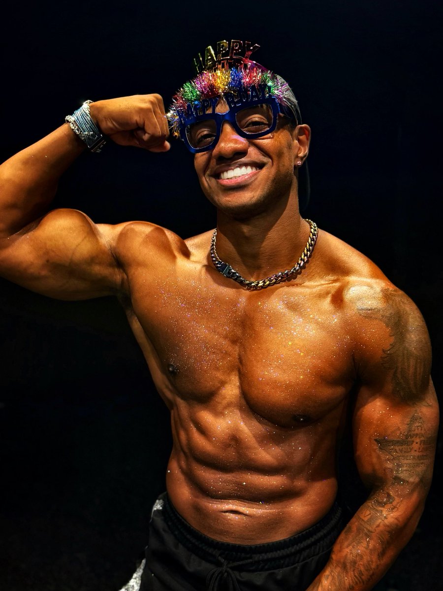 nate2greatest's tweet image. Chapter 29!🥳🦁🎉🎉🎉🎉 #LeoSeason #birthdayboy