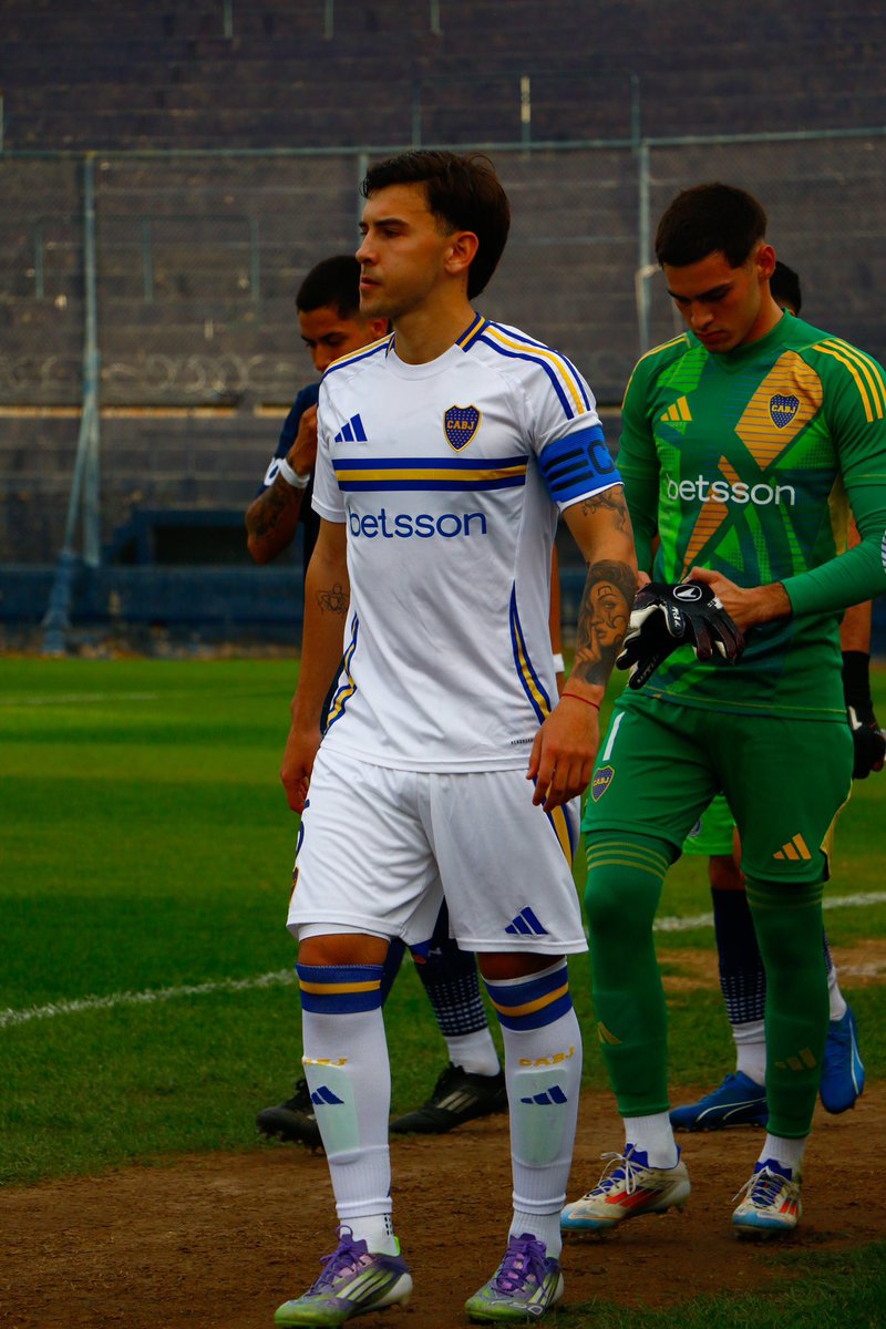 davidgangaf's tweet photo. Camilo Rey Domenech capitán de la reserva de Boca https://t.co/SkdGDxbPWp