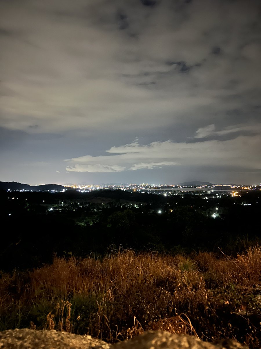 pangardpon's tweet photo. #ไม่ได้หายไปไหนแค่หนี้ไปเข้าป่า #เบื่อชีวิต🥺#ชลบุรี#บางแสน https://t.co/FJMzqG2MAj
