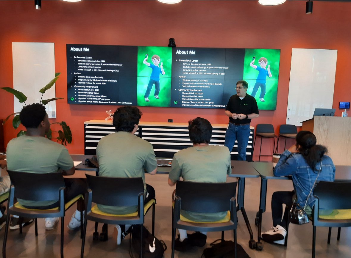 BGCMAATL's tweet image. On #InternationalYouthDay, we celebrate a summer where BGCMA teens launched business ideas at CodeFu, explored law through Kilpatrick Law Camp, and connected with STEM, finance, and media pros at Microsoft. They gained skills to turn their goals into reality. #BGCMA