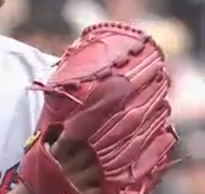 健大高崎・石垣投手のグラブ #道具からみる高校野球 #甲子園2025観戦記