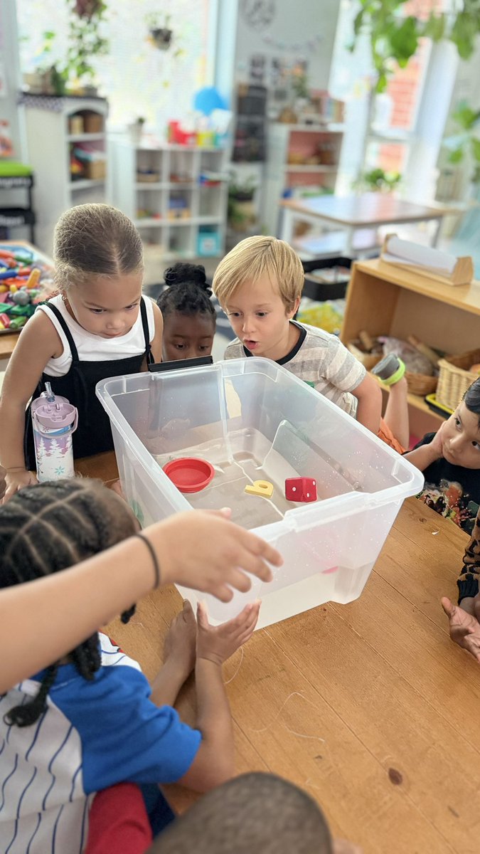 RCPS_EarlyLearn's tweet image. In After school, we conducted a sink or float experiment.
#science #stem #sinkorfloat #dph #pat