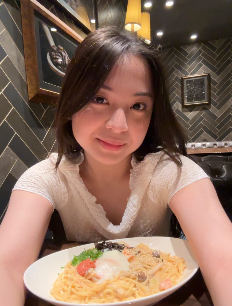 sabatukna's tweet photo. #nadya https://t.co/usVQqlYh1C