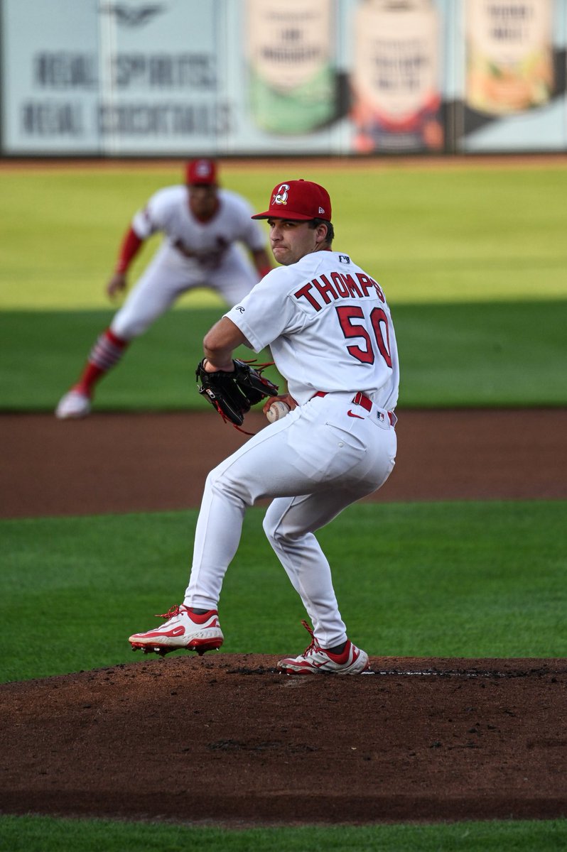 MoStateBSB's tweet photo. Welcome back to Hammons, Thomper 🙌

@brandtthompson4 | @Sgf_Cardinals https://t.co/ixOFY9AnY4