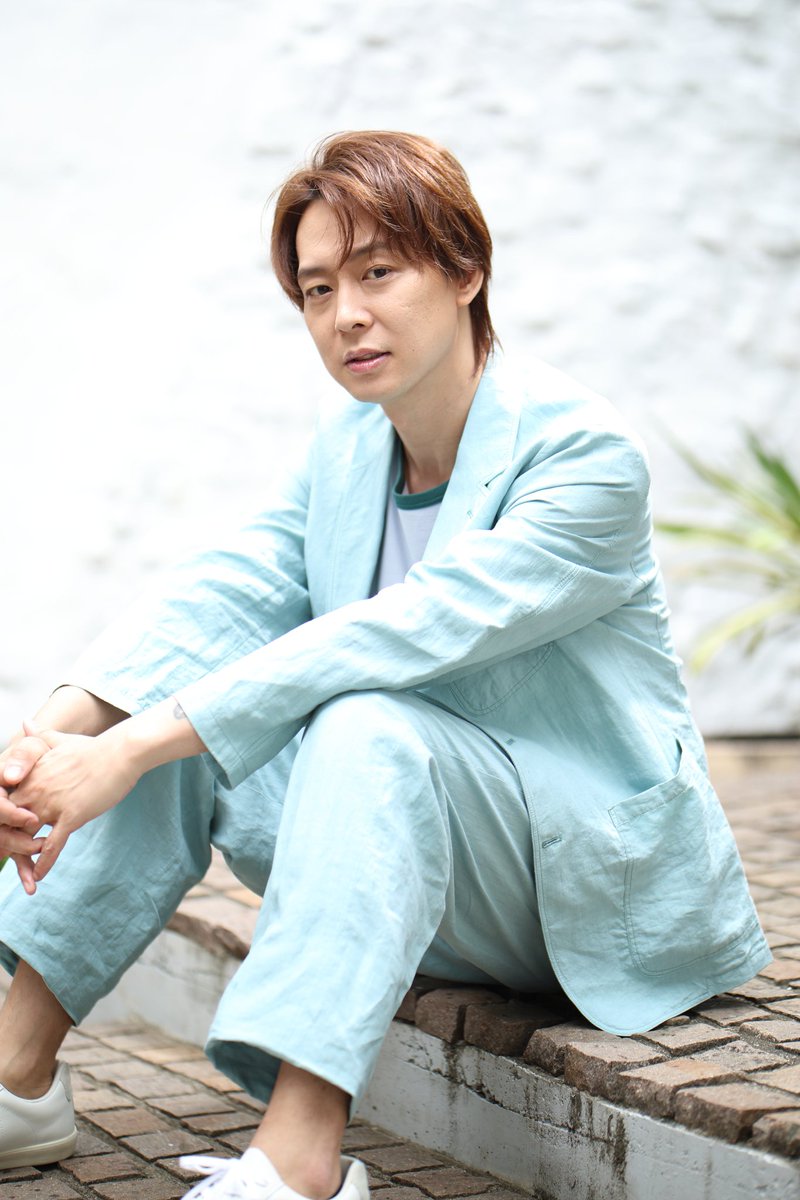 blessingyuchun's tweet photo. 제9탄...대대대발표‼️ 🤩🤩🤩

PARK YUCHUN
십수년만의 지상파 출연 결정 ‼️ 

도쿄 MX '70호실의 거주자'에
오늘 8월 13일(수) 21시 25분~
생방송 출연을 하게 되었습니다.
😭😭😭😭😭

우주 최초🌏생방송에서 선보일 곡은
물론 댄스곡  'MOON'입니다.
👏🎤🕺👏✨️

#박유천 #parkyuchun
#ユチョン https://t.co/i0RfuAamZA