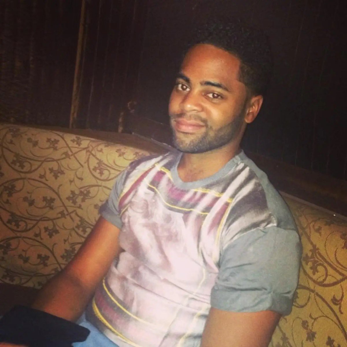 Elton Ray tweet media