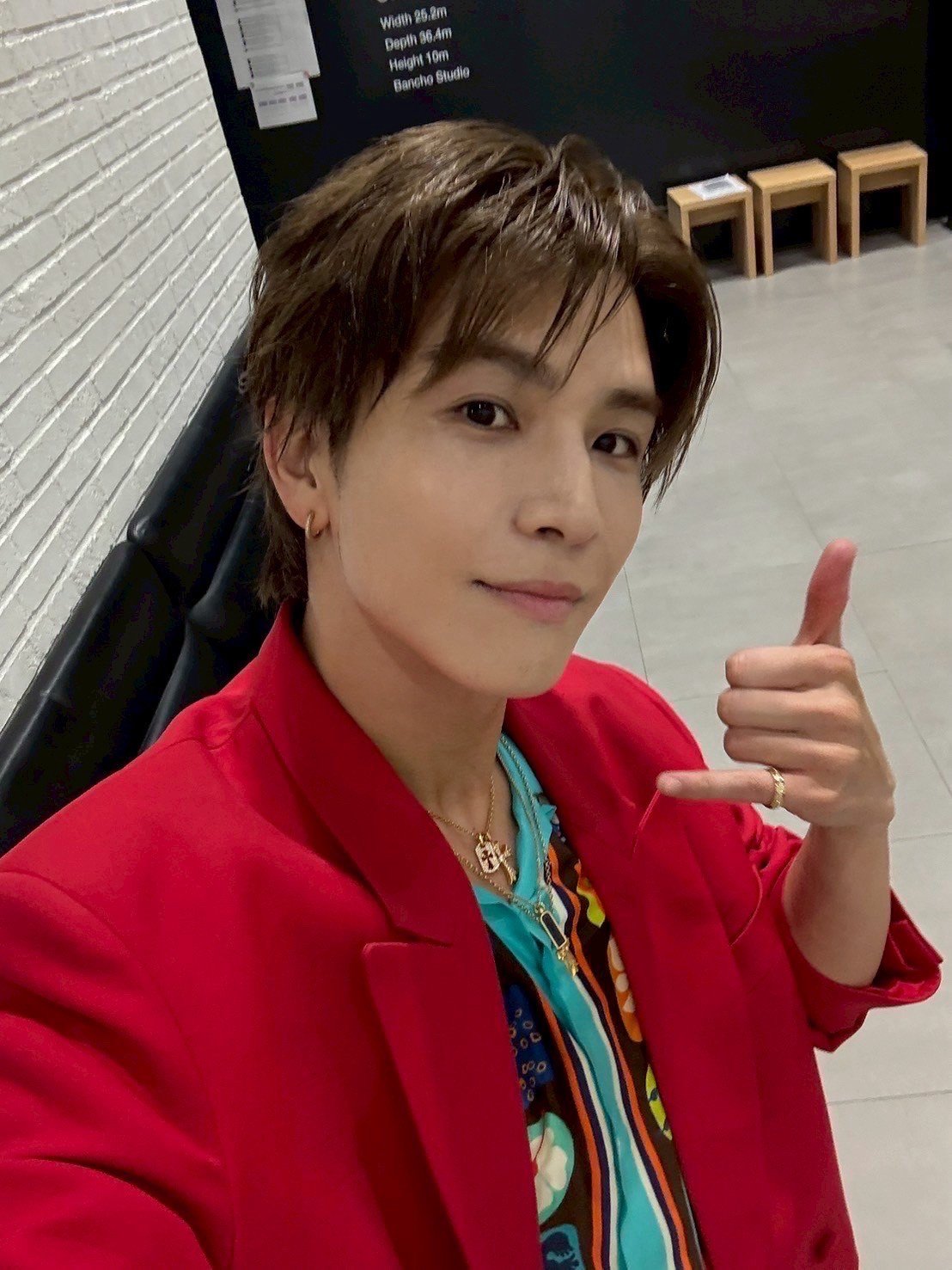 激レア　COOTIEクーティー フェザーシャツ 岩田剛典 岩田剛典 先行配信Single『Ready?』Performance Wear受注販売