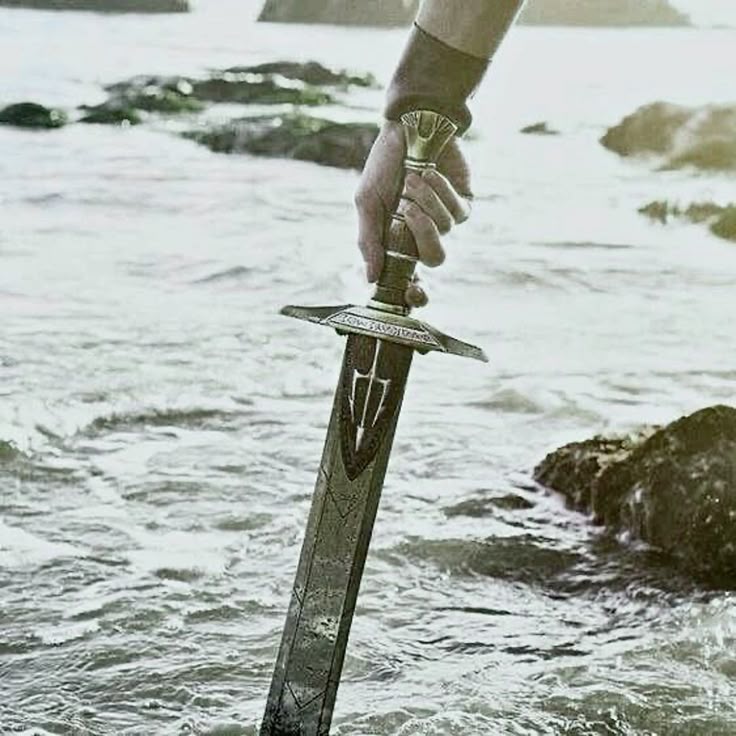 pjacervoo's tweet photo. The Life Of A Demigod. https://t.co/MHXmTtrtcl