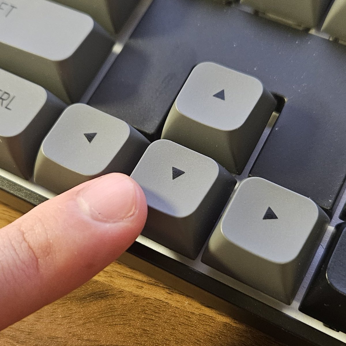 憂碎靈魂💤 (@teebee14545) on Twitter photo 