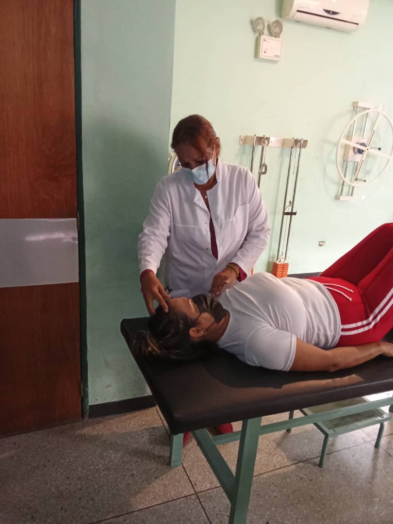 Gracias a Fidel y Chávez en la Misión Barrio Adentro miles de venezolanos han sido atendidos de forma gratuita en todo el territorio nacional. #100AñosConFidel #CubaPorLaVida #CubaCoopera
<a href="/cubacooperaven/">Misión Médica Cubana en Venezuela</a>
<a href="/MINSAPCuba/">Ministerio de Salud Pública de Cuba</a>
<a href="/japortalmiranda/">José Angel Portal Miranda</a>
<a href="/Rayden9209/">Rayden</a>