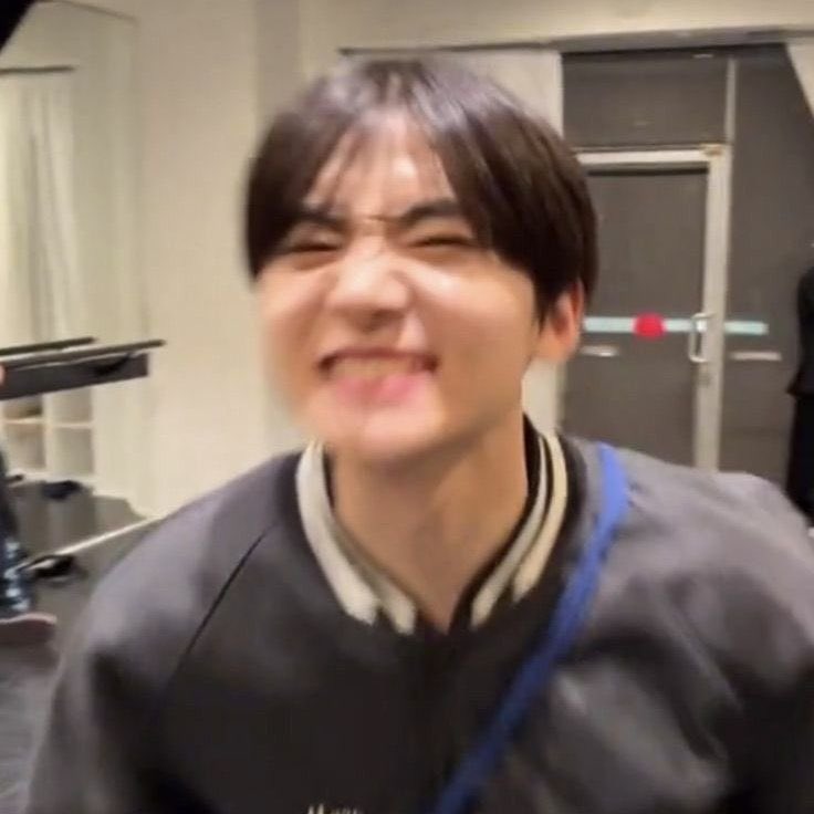 BBi_BBi_BBi_1's tweet image. 코찡긋 상원이가 너무너무 귀엽다는거야…🧎‍♀️