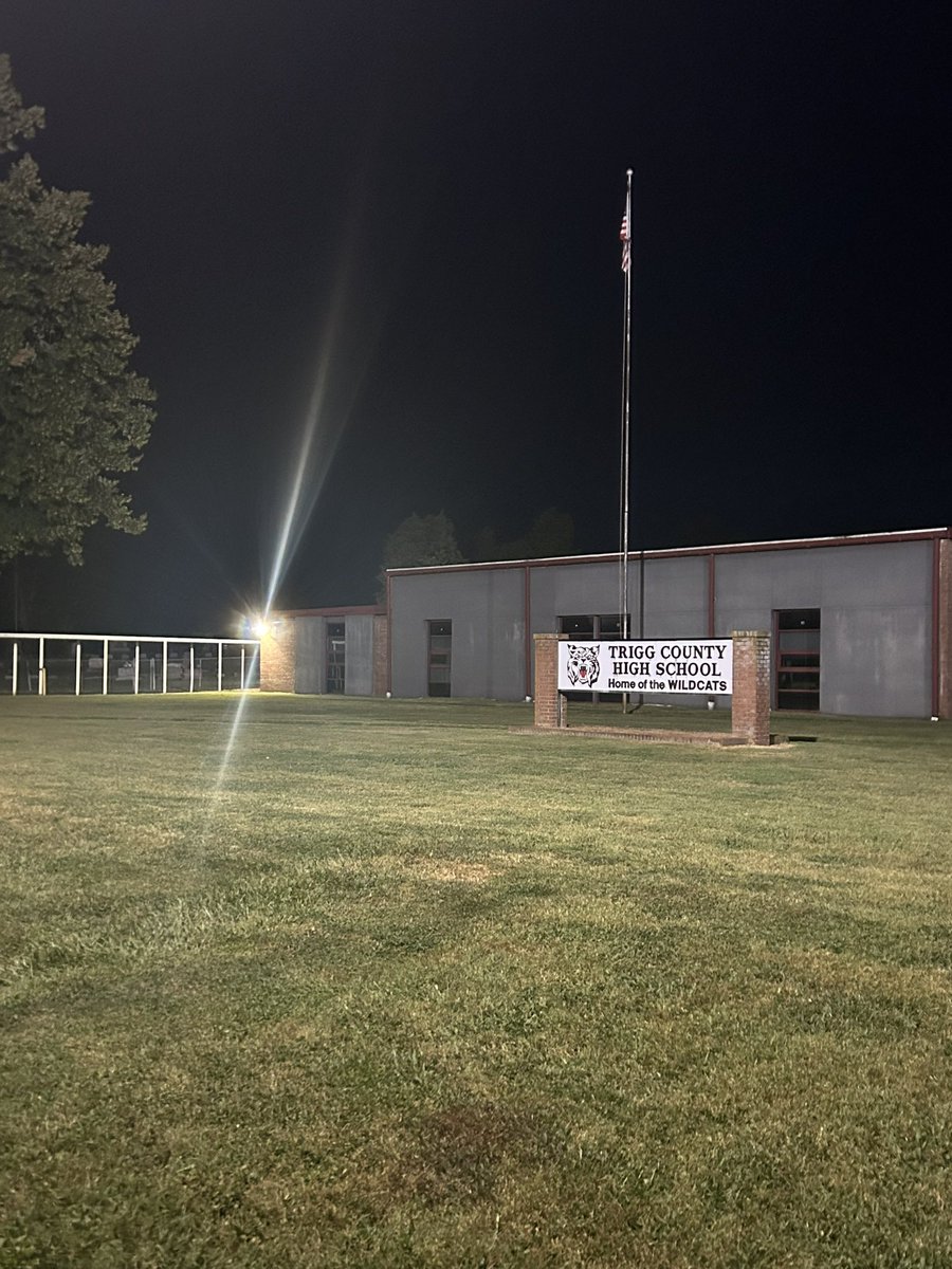 TriggSupt's tweet photo. Sleep well Wildcats! Tomorrow we begin our pursuit of excellence! #TeamTrigg #PursuitofExcellence #CATS https://t.co/tEy28AACDQ