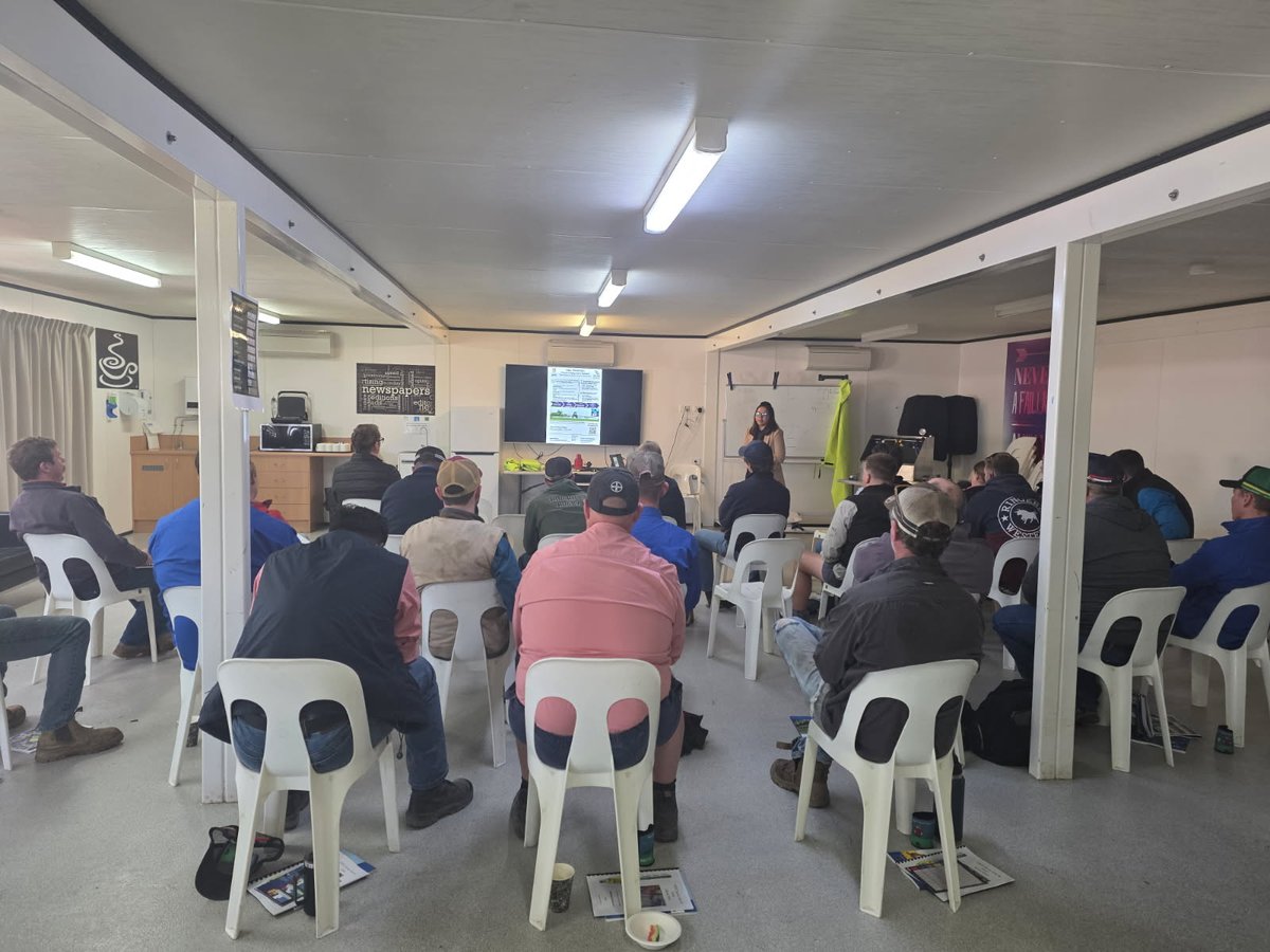 Charlotte Aves tweet media