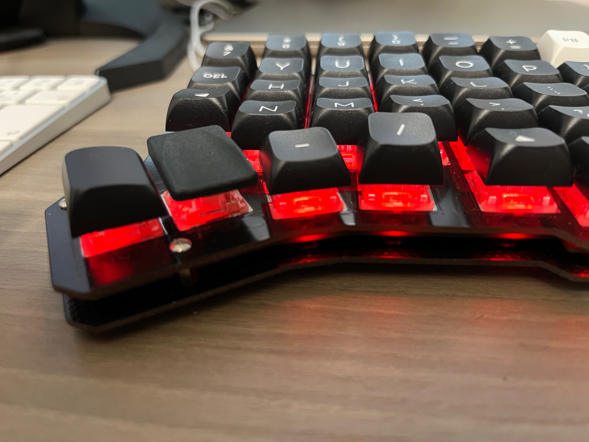 【24時間以内発送】wings42 自作キーボード 24時間以内発送】wings42 自作キーボード - メルカリ