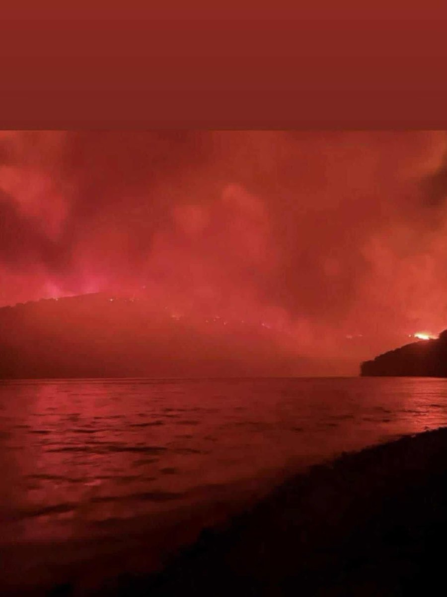 🔥Πύρινη κόλαση στην #λίμνη #Ζηρού απόκοσμη εικόνα  04:00 ώρα τα ξημερώματα