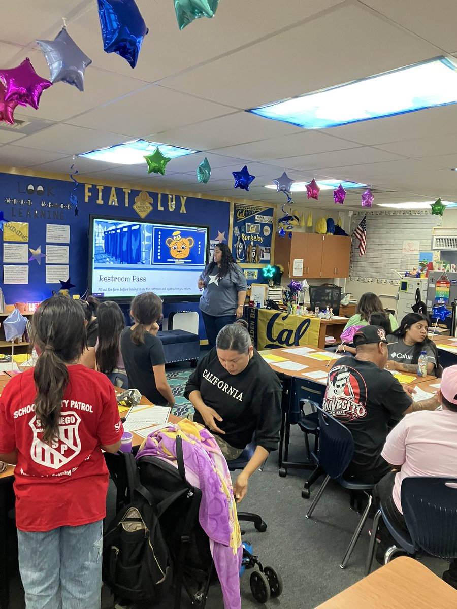 penceSBUSD's tweet image. Thank you families for joining us at another successful Title 1 &amp;amp; Back to School Night! @sbusd_news #pencepenguins @Supt_SBUSD