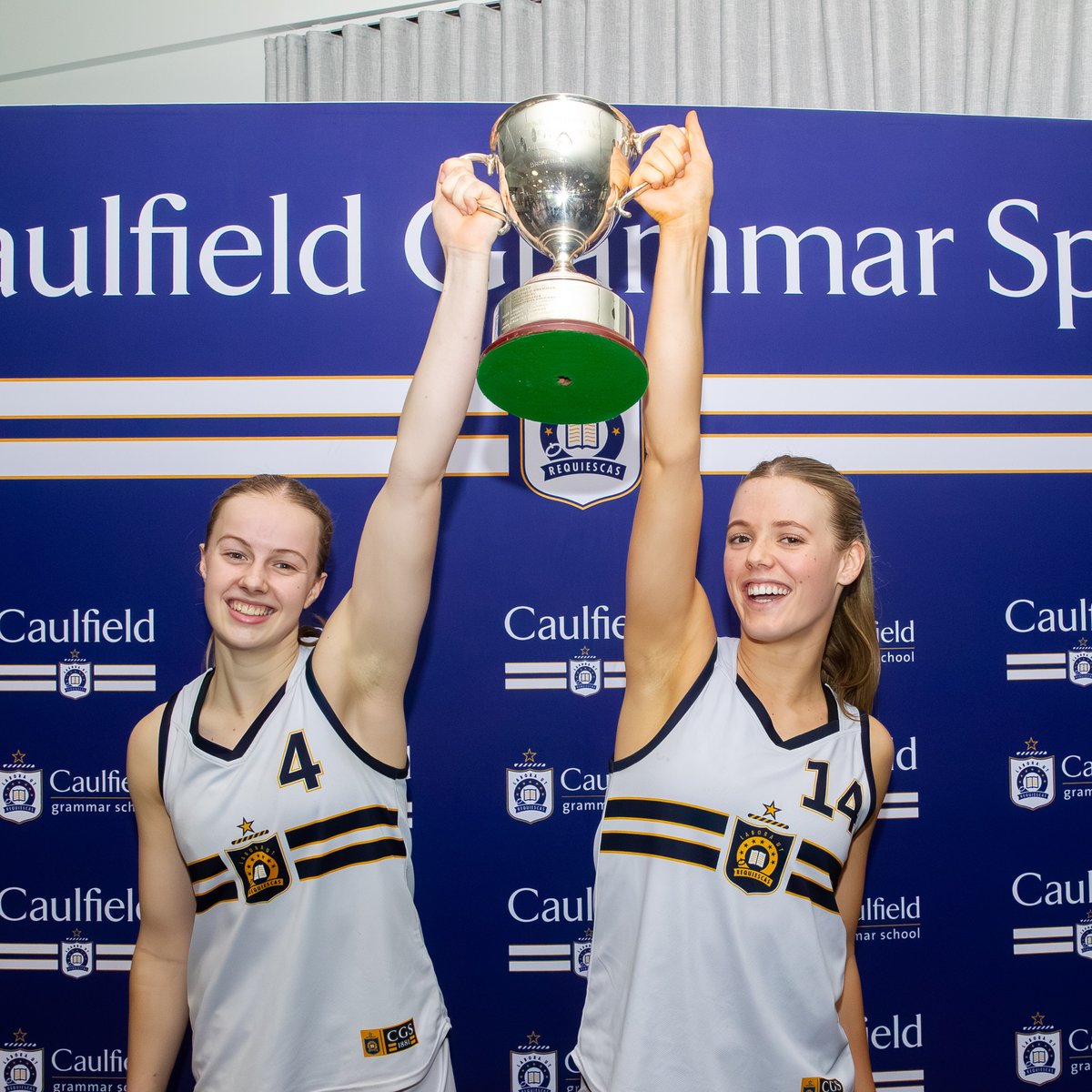 caulfieldgs's tweet photo. Our Basketball Girls are now back-to-back champions, claiming the APS Premierships over Ivanhoe Grammar on the weekend. 👊🏆

#CaulfieldGrammar2025 #apssport https://t.co/o1pbVNbde6