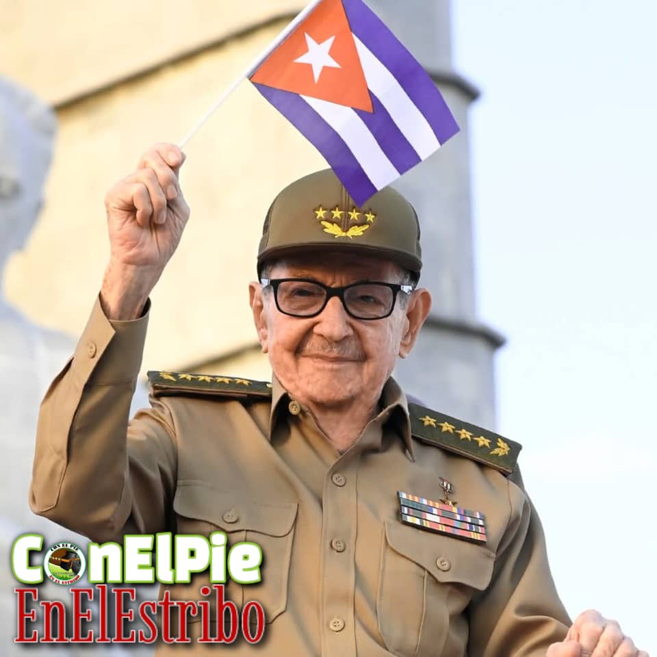 🇨🇺l <a href="/DrRobertoMOjeda/">Dr. Roberto Morales Ojeda</a> "Tenemos una gran fortaleza: contar con nuestro querido general de ejército #Raúl cabalgando junto a su pueblo,  marcandonos el camino.