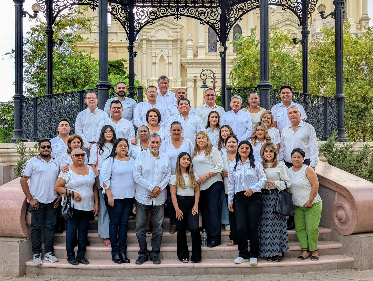 Hoy el <a href="/PAN_Hmo/">PAN Hermosillo</a> se encuentra listo para enfrentar los retos rumbo al 2027! 

Desde hoy con este gran grupo de panistas empezamos a construir las victorias para que Hermosillo siga por la ruta de la consolidación.

Hermosillo Ya, Ahora Sonora!

A darle!!! #SiSePuede! #ConToño!