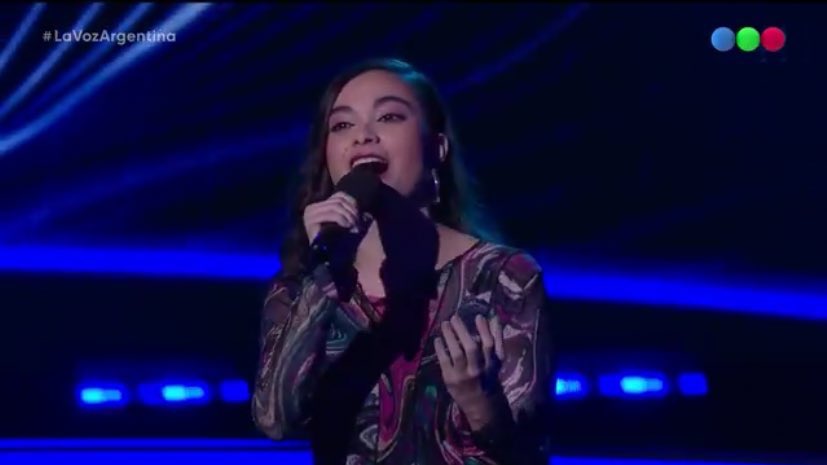 petschyler's tweet photo. en mi corazón ella ganó y la quiero en broadway #LaVozArgentina https://t.co/VTqvNP4jNs