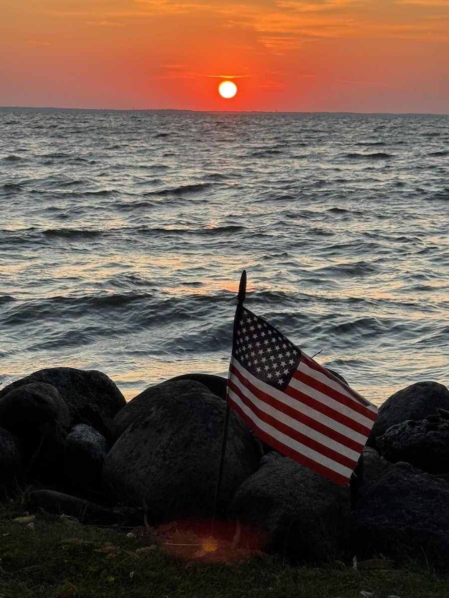 “Who wants to tell poor aunt Sarah
Joe's run off to Fire Lake”