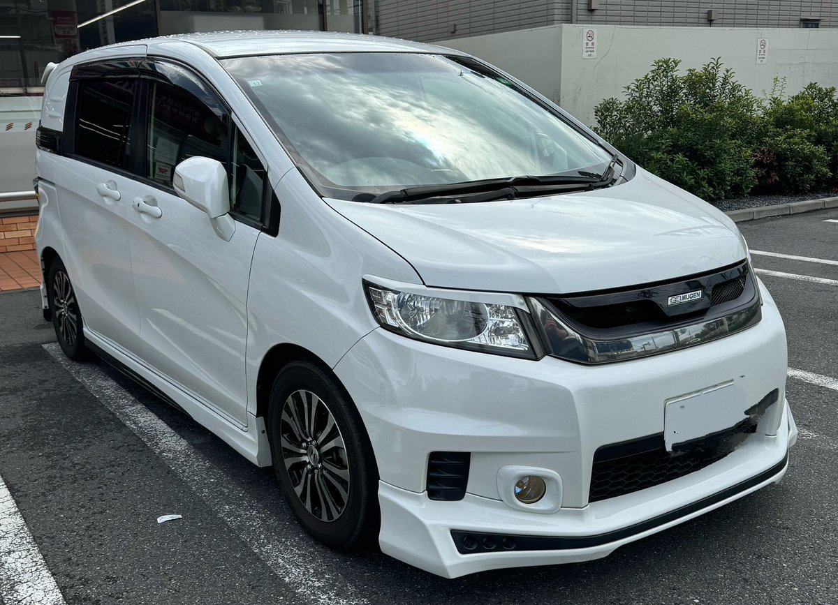 nmaoz's tweet photo. #HONDA
#ホンダ
#フリード
#フリードスパイク
#GB3
#無限
#MUGEN https://t.co/U4fFsfqulw