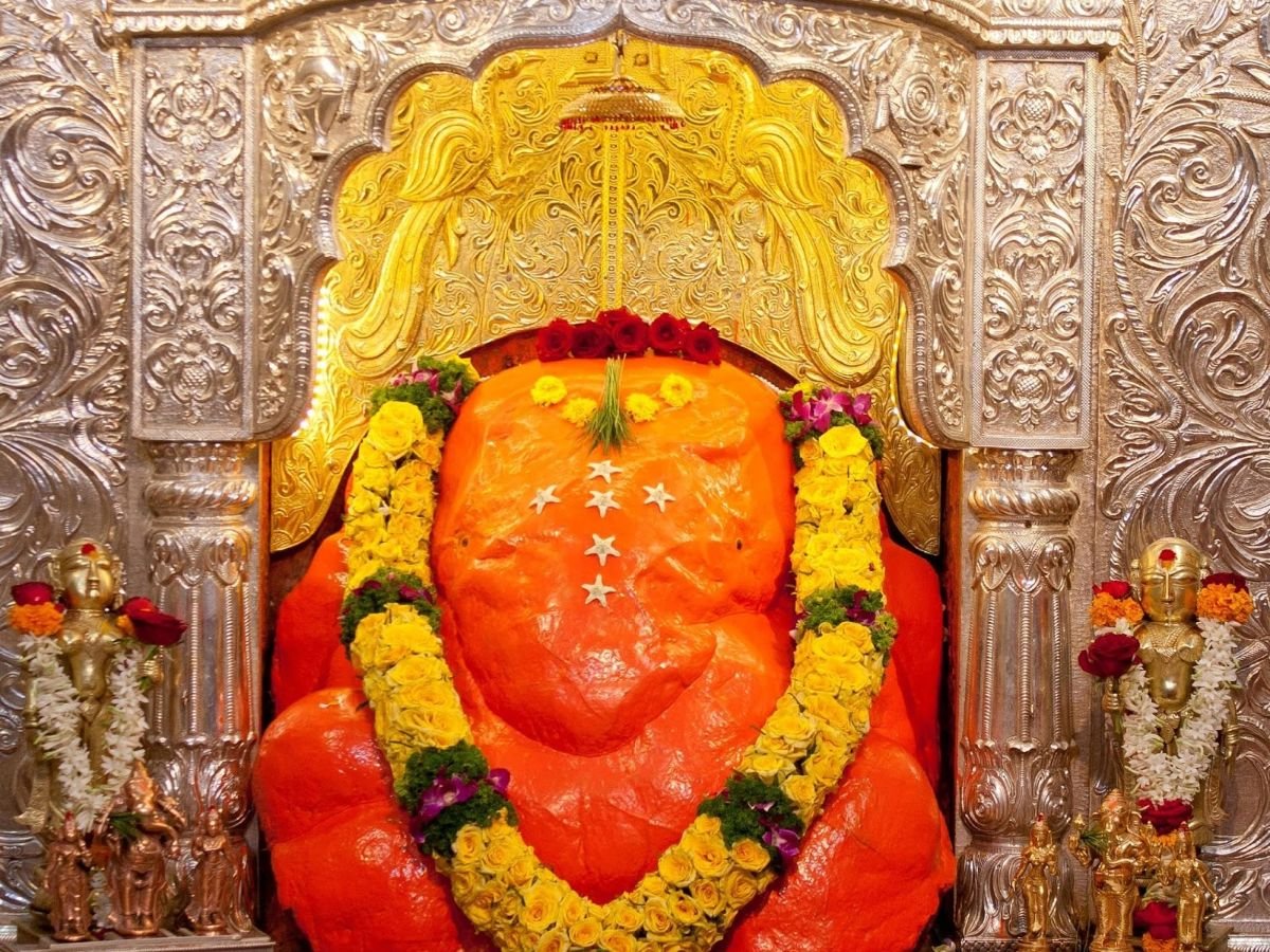 shubsree's tweet photo. Tour Idea of the day :
Ashtavinayak Tour from Mumbai 2 N 3D : A meticulously planned pilgrimage that takes you through the 8 revered Ganpati temples in Maharashtra.
DM for detail
#moreshwar #siddhatek #ballaleshwar #varadavinayak #chintamani #girijatmaj #vigneshwar #mahaganapati https://t.co/vBBv87KFo6
