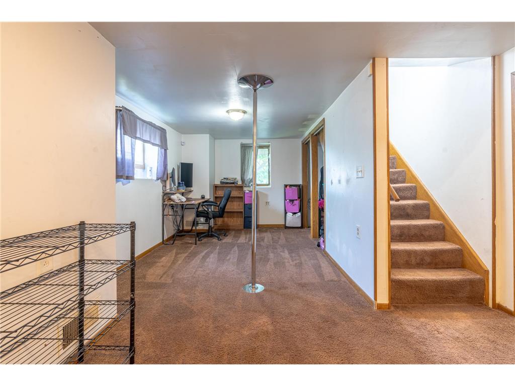 Dustin Fronk 🏡 tweet media