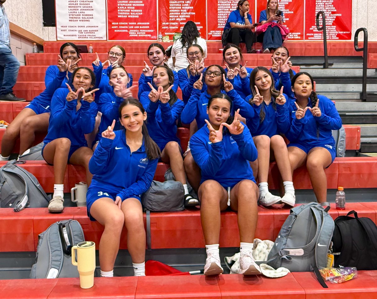 First win of the season for the girls in blue ✨