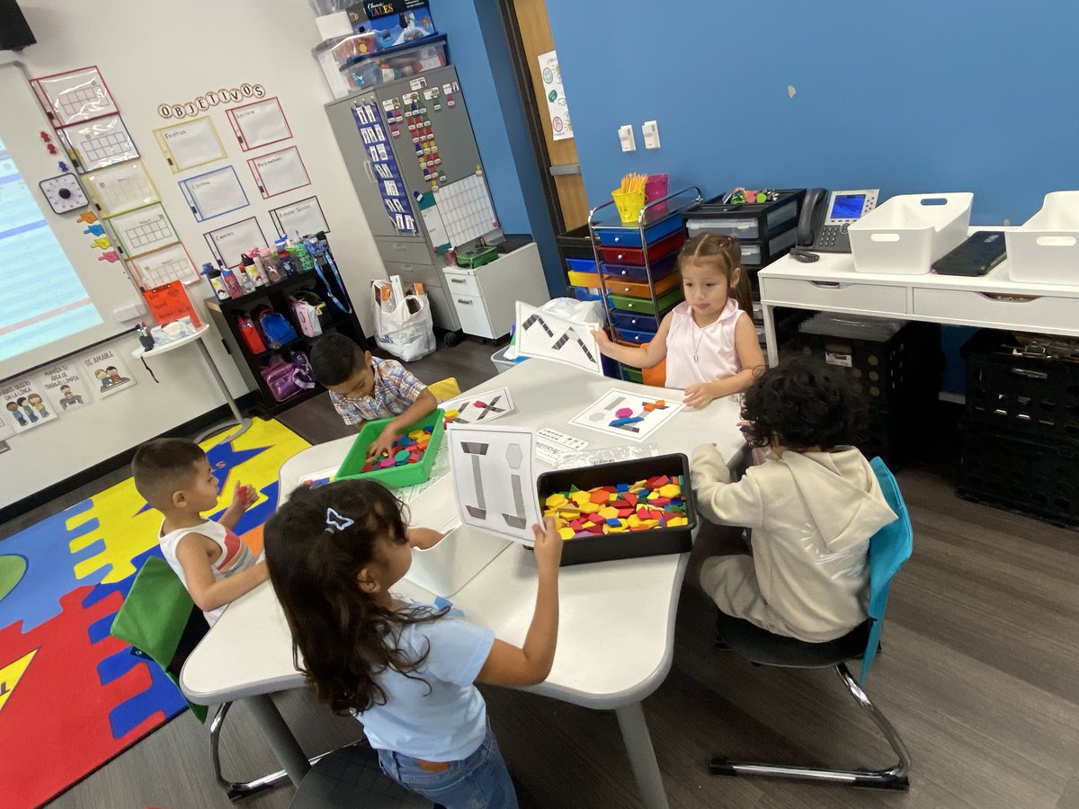 velasco1ttu's tweet photo. What a great FIRST day!! I’m sure these sweet kinders @NorthrichBears are going to sleep well and be ready to conquer day  2✌️tomorrow! Keep an eye on this kinder team, we’re going to do greatness this year. 🤩🥰 #RISDDreamBig  #NREoneteamonedream #proud2beNRE #RISDfirstday https://t.co/bjRsHxtAZx