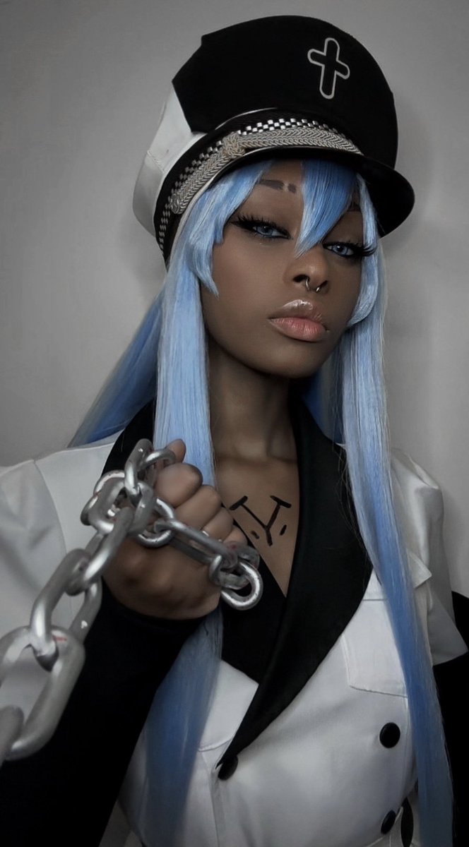 moon ♱ tweet media