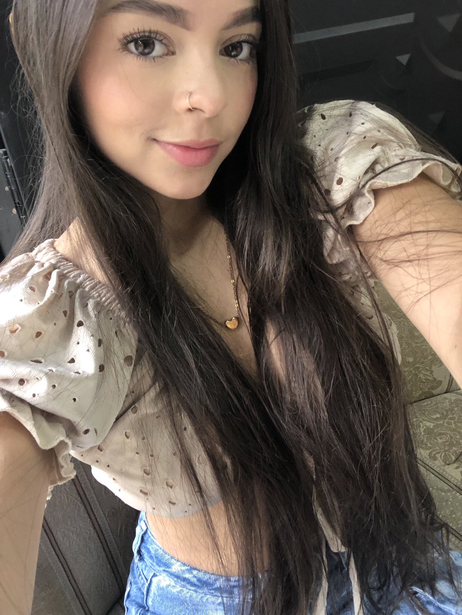 Esta carita ya casi cumple 20 añitos. Dónde? Jeje🫠