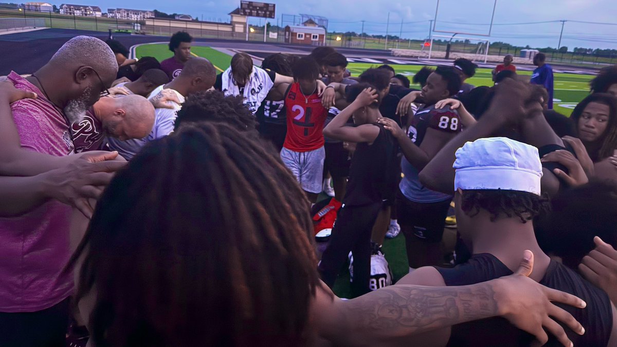 Putting in the work and praying it out!  WARRIORS!