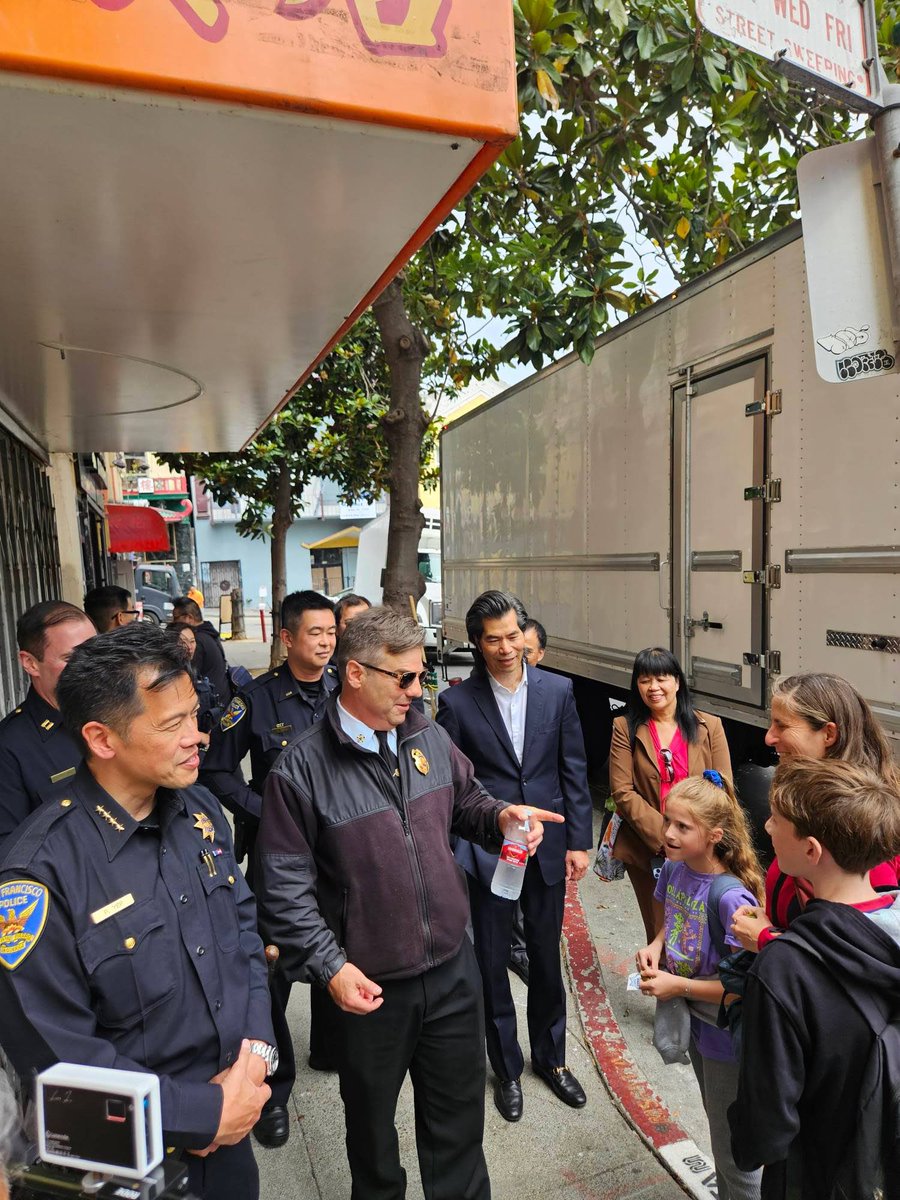 SAN FRANCISCO FIRE DEPARTMENT MEDIA tweet media