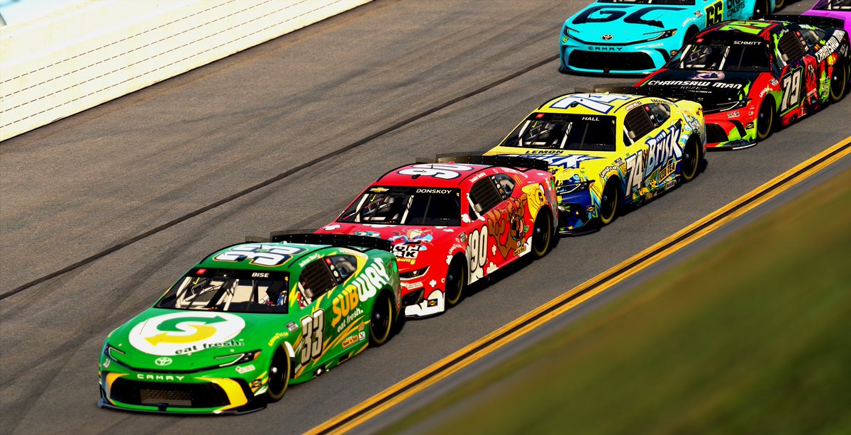 jaydenhallracin's tweet photo. I MADE THE SHOW! from blinking bad and losing a lap to comeback and finish 4th. Huge thanks to the controller bros guys for working with me to get to the front at the end! Catch this beautiful 74 this Sunday at https://t.co/vPrz6eEK0H (unsure of time) for the NWP 400 https://t.co/6jeAyKdkn7