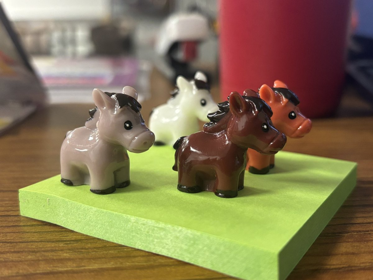 Coach Simmons tweet media