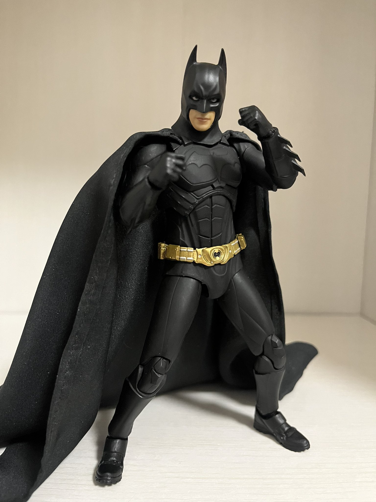 メディコム・トイ MAFEX バットマン ビギンズスーツ MEDICOM TOY OFFICIAL BLOG（メディコム・トイ オフィシャル