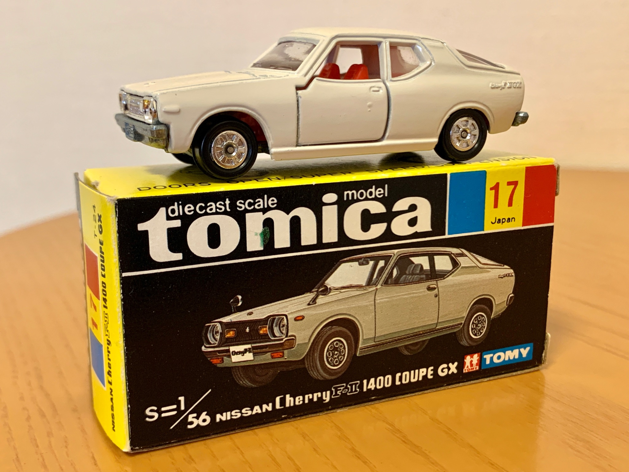 黒箱　トミカ 日産　チェリーF-Ⅱ 1400 クーペgx 17 日本製 TOMY|黒トミカ ニッサン チェリーF-Ⅱ1400クーペGX|HARDOFFオフ