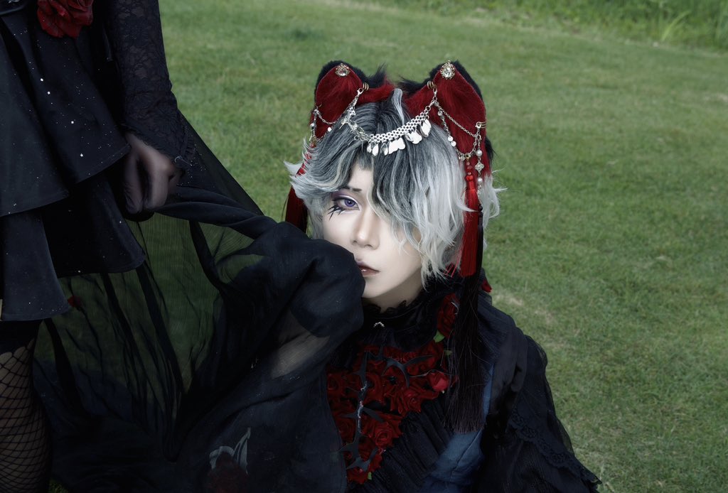 tree777111's tweet photo. #cosplay https://t.co/ozDv3IXkDD