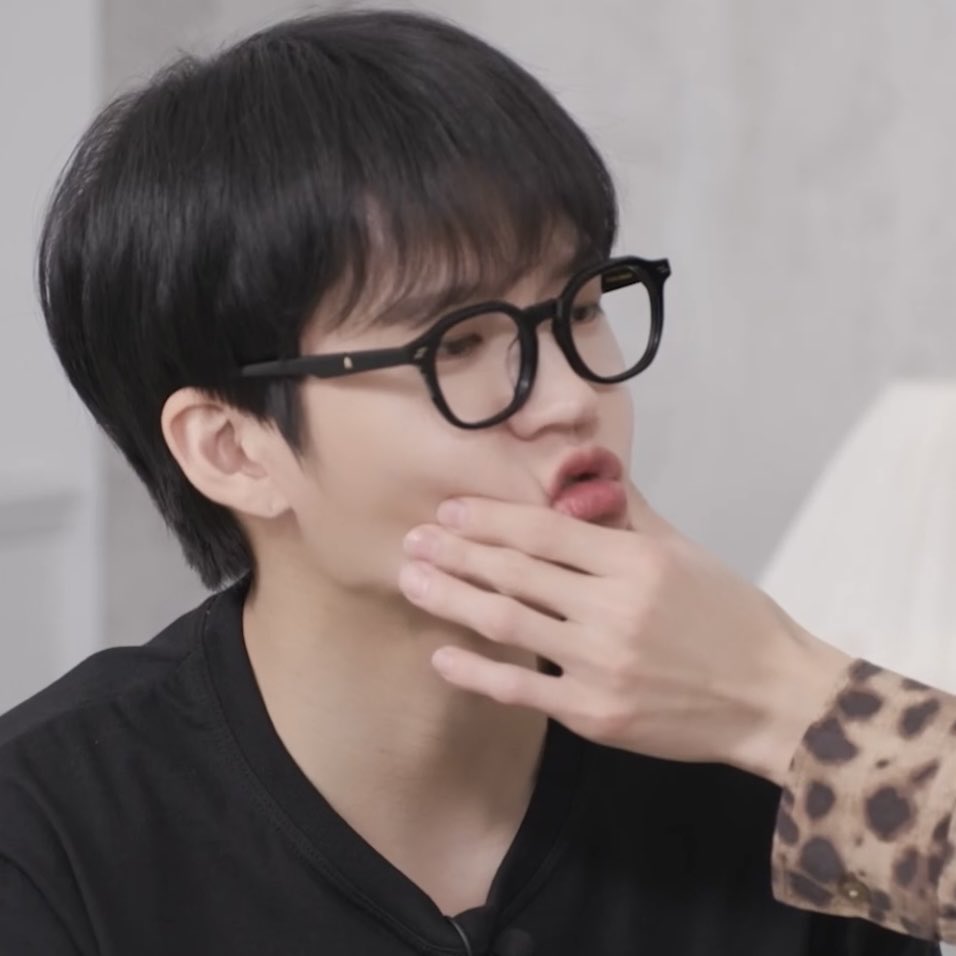 뽀 tweet media