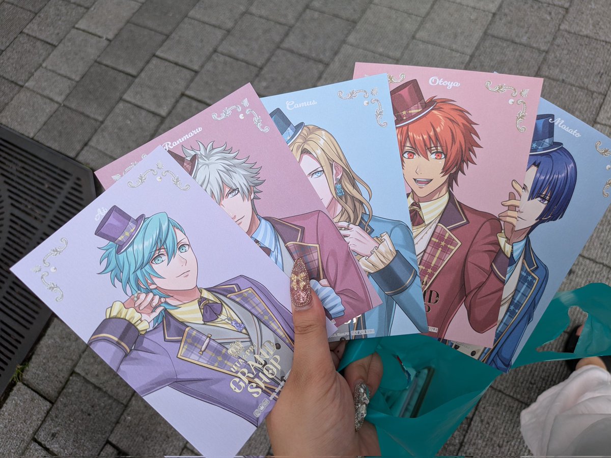 debunker_45aria's tweet photo. まじ最近このメンツ多いな https://t.co/US1G3wj9JD
