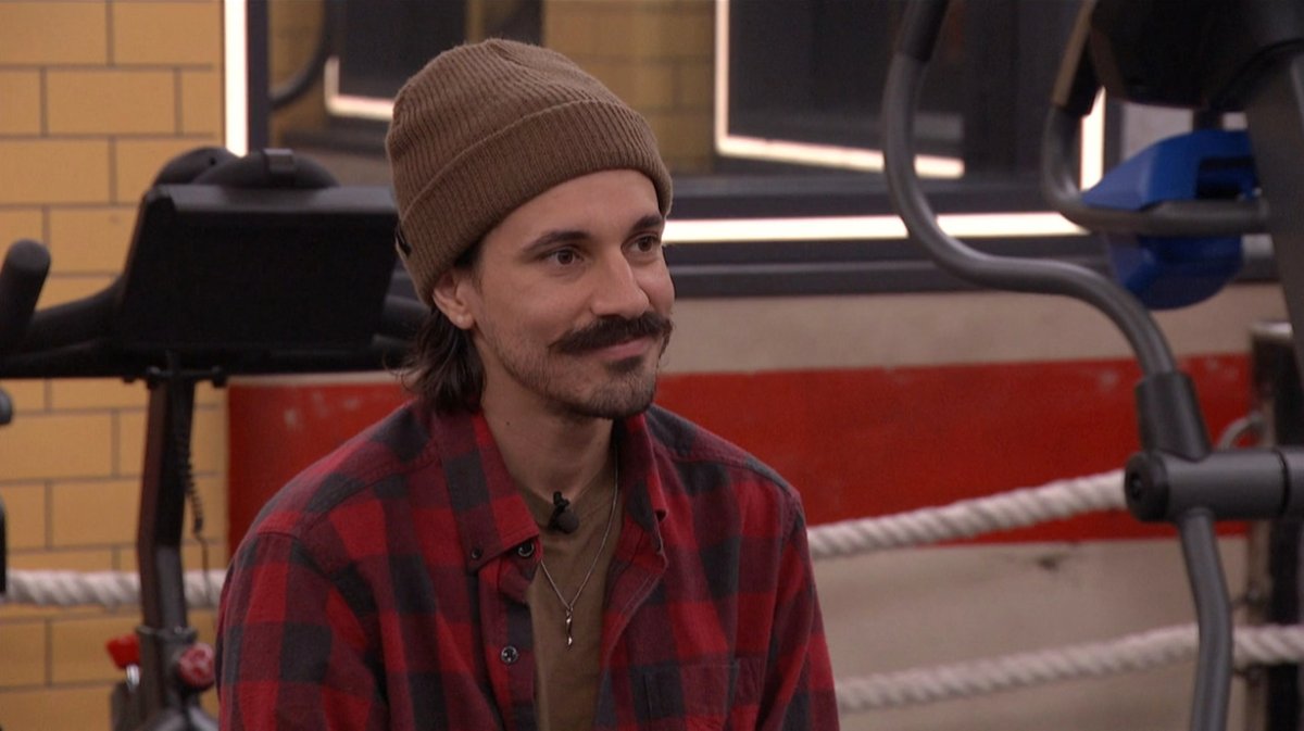 89razorskate20's tweet photo. 🔎WEEK 5, REPOST &amp; LIKE If You’re Team VINCE! #BB27 https://t.co/dyF9Vw22Fy