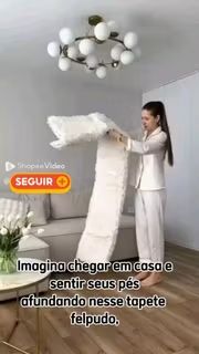 "Tapete fofinho, macio na medida certa e com aquele toque aconchegante que deixa o ambiente mais gostoso. Ótimo pra quem quer dar um charme e mais conforto pra casa sem gastar muito. 🐾✨
 br.shp.ee/c6n2f3f?smtt=0…