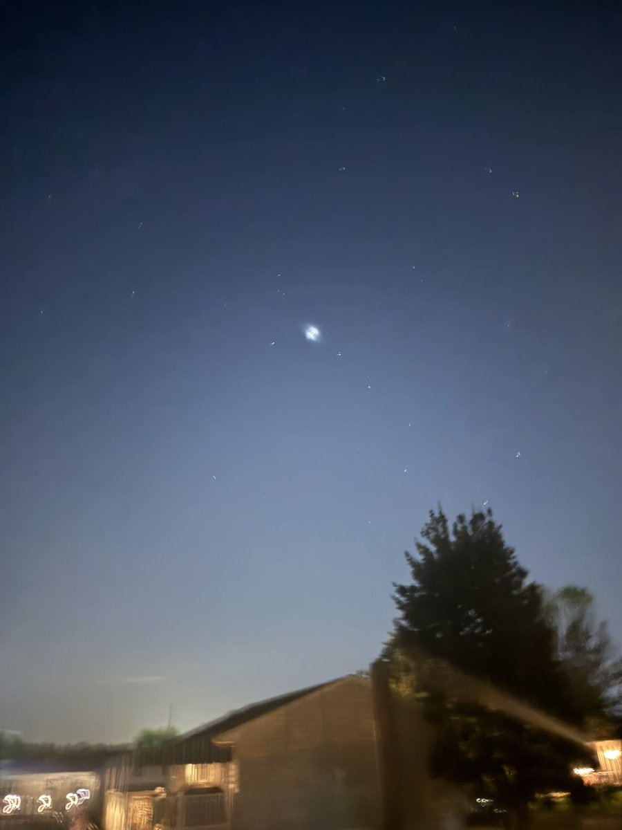 UnwokeRN's tweet photo. Just saw this off my deck in south central PA! What the heck is it?!? https://t.co/9MeWgPg222